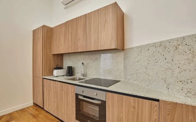 Saint Honore Luxury Apartment With AC - photo 5