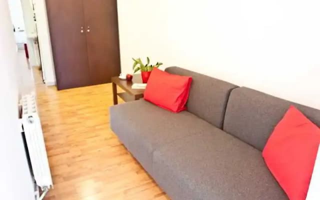 Bailen Apartment - photo 4