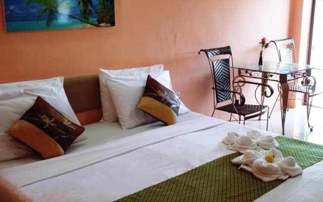 Huahin Euro City Hotel - photo 4