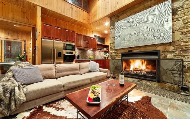 Stonehill Retreat - Private, Secluded, Luxury - photo 4