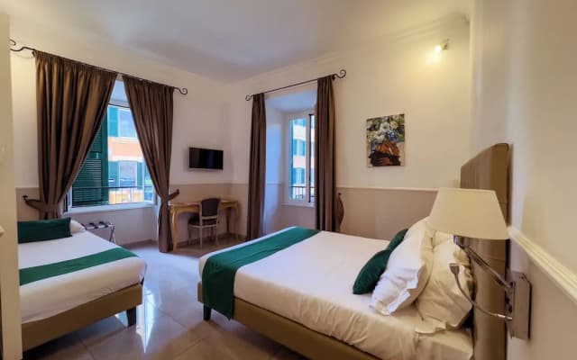 Vaticano Luxury Guest House - photo 3