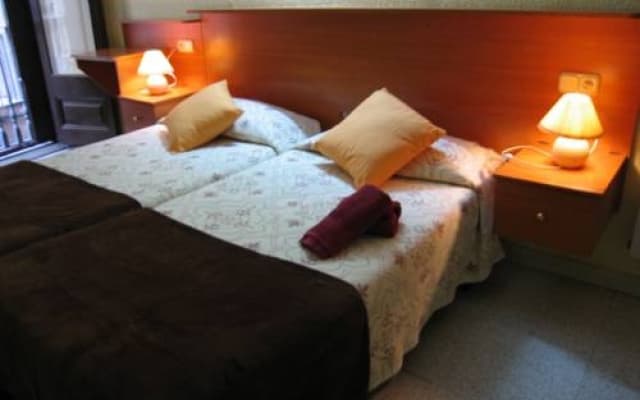 Hostal Colmenero - photo 3