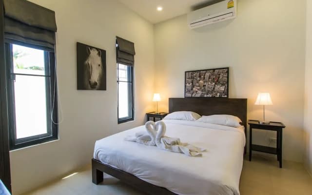 West Facing 3BR Pool Villa by Intira - photo 4