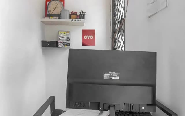 OYO 93720 3D Residence Near Univ. Tarumanegara - photo 2