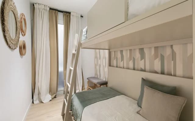 Cathedral Ramblas Apartment - photo 4