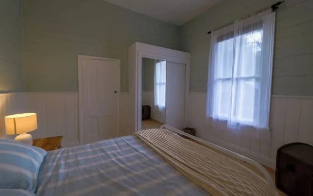 Ferntree Digs Cottage - photo 4