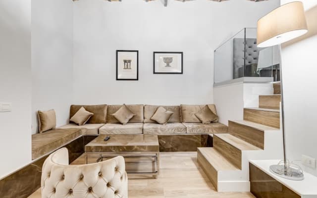 Spanish Queen Apartment - photo 4