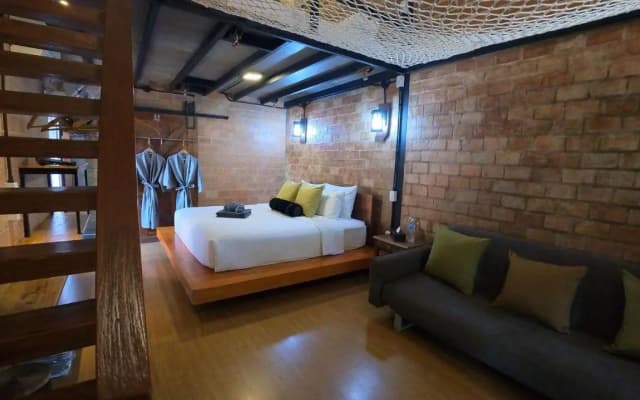 Tolani Riverside Chiang Mai Villa - photo 4