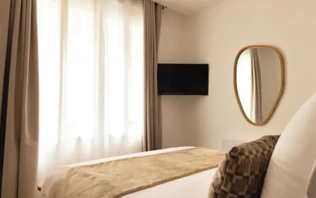 Elegant Apartment With AC - Le Marais - photo 4