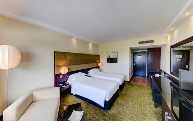 Cinnamon Lakeside Colombo - photo 5