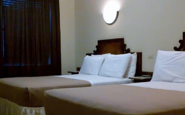 St Marks Hotel - photo 3