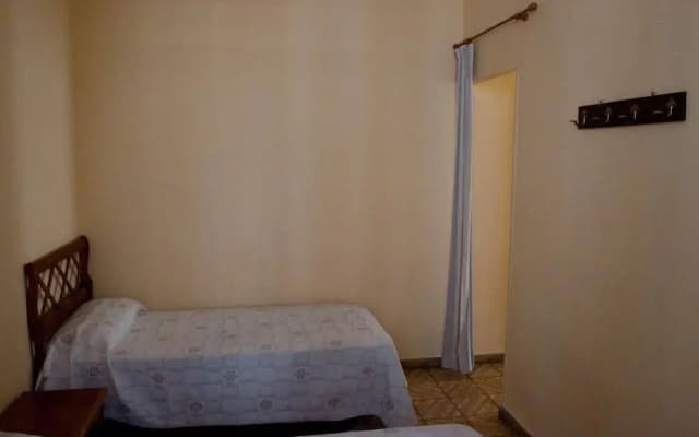 Hostal Yolanda - photo 2