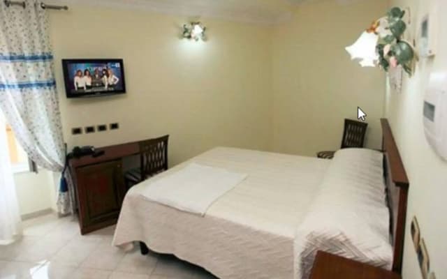 Hotel De Monti - photo 3