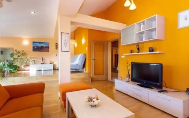 Perunova Apartments - photo 3