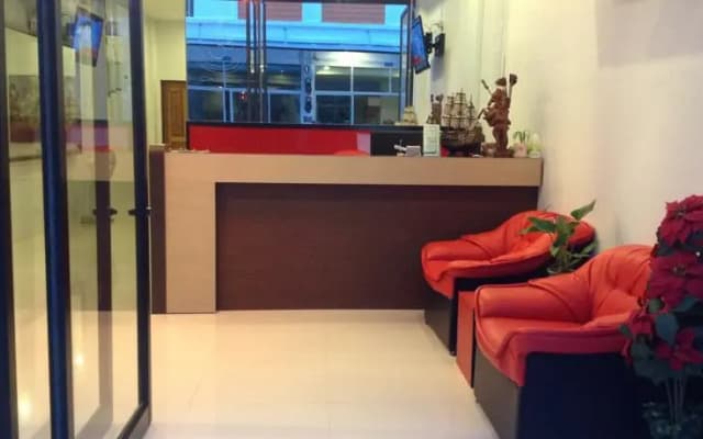 S.House - photo 2
