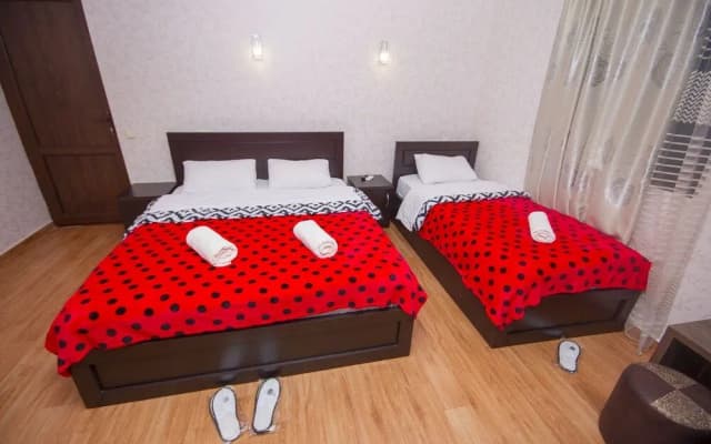 Hotel Elegant 2 - photo 4