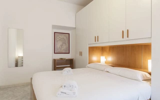 Testaccio Colourful Apartment - photo 4