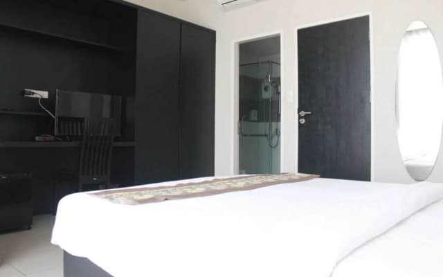 Chalong Home Place - photo 5