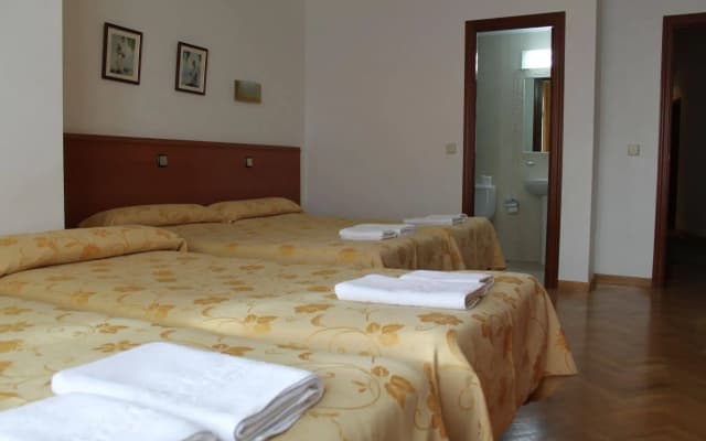 Hostal Jerez - photo 4