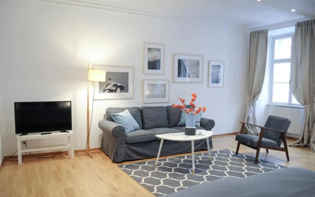 City Center Apartment - photo 4