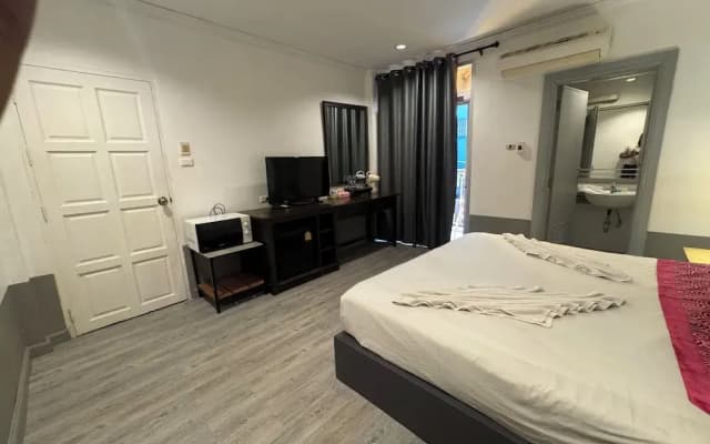 Stay At Bedroom - photo 2