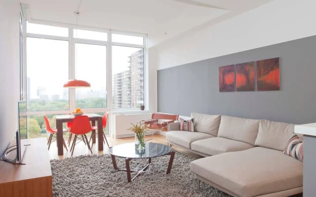 Central Park View Apartments - photo 5