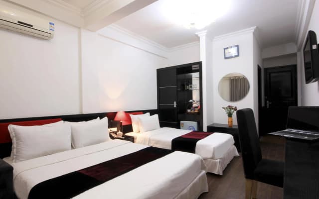 Hanoi Crystal Hotel - photo 2