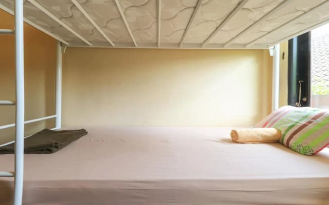 Legong Dormitory Backpacker Ubud - photo 3