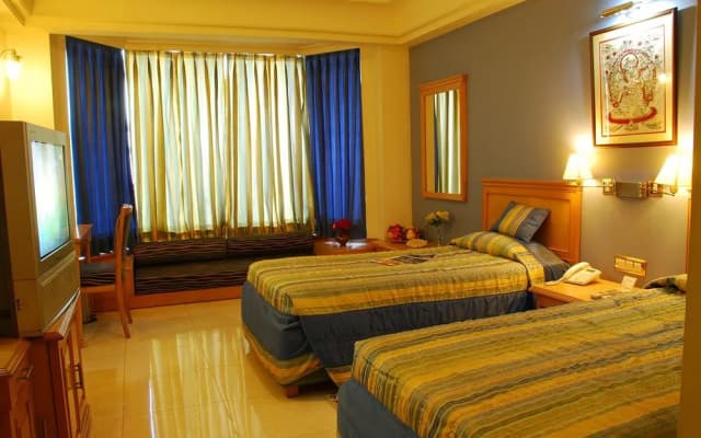 Dee Marks Hotel and Resorts - photo 4