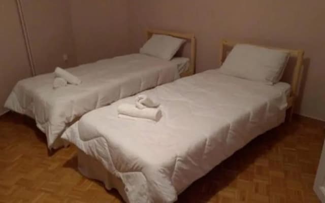Spacious Apartment in Vironas - photo 2