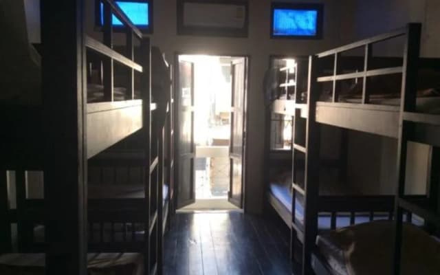 Thapae Backpackers Hostel - photo 5