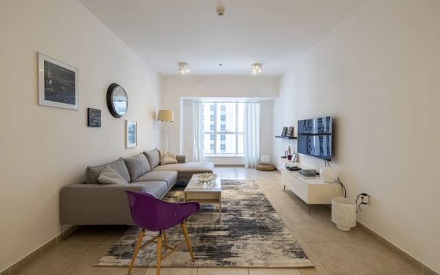 Driven Holiday Homes - Elite Tower - photo 3