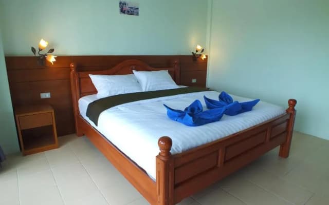saithong guesthouse - photo 3