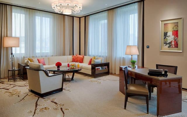 The Peninsula Hong Kong Hotel - photo 5