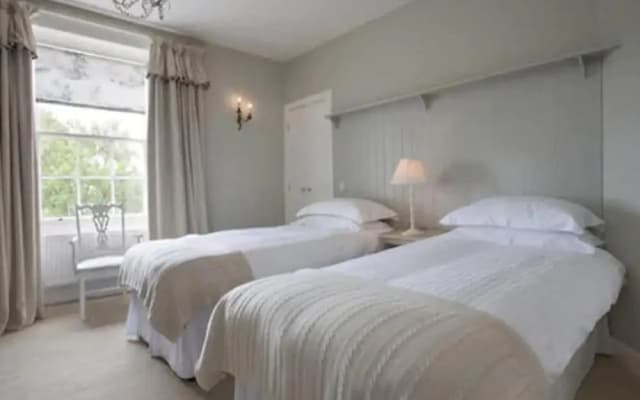 The Bridge Inn - photo 2