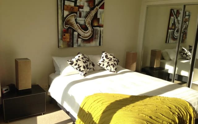 Readyset Apartments Stadium South - photo 4