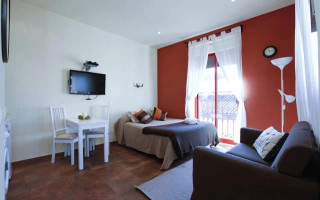 Apartamentos Camino del Prado - photo 2