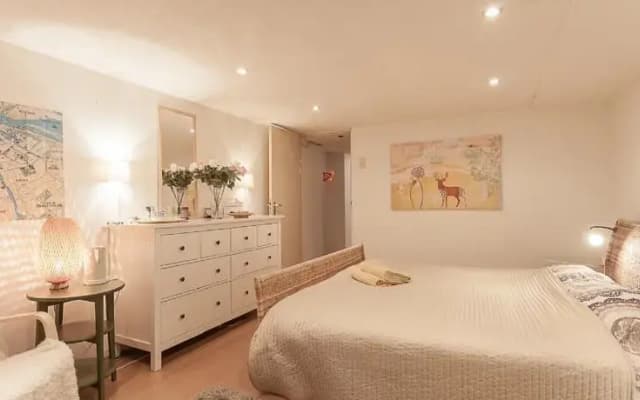 B&B With Garden in Amsterdam - photo 5
