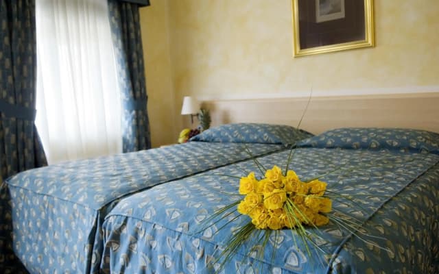Hotel Caesar Prague - photo 5