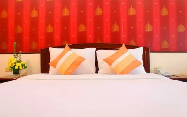Hotel Emerald Garden Resort - photo 3
