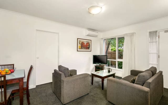 Comfort Apartments Royal Gardens - photo 2