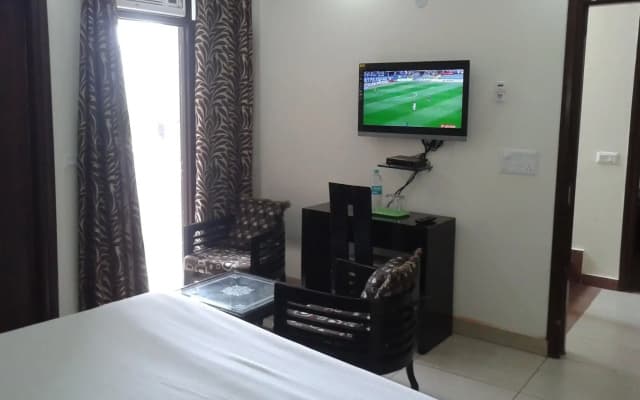 Hotel Kundan Palace - photo 4