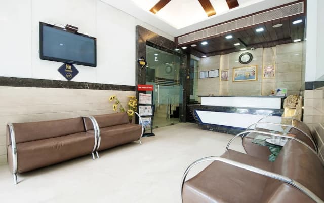 Hotel Amaltas International - photo 2