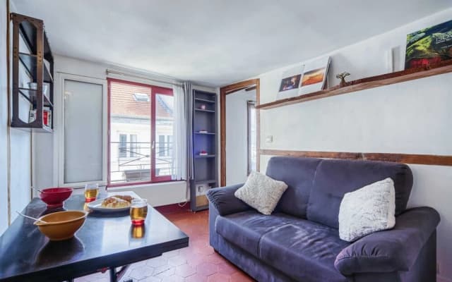 Lovely Central Apartment for 2 Guests! - photo 3