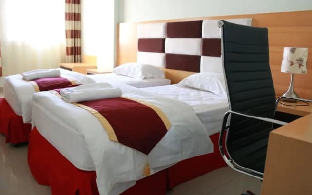 Horizon Hotel Apartments - photo 4