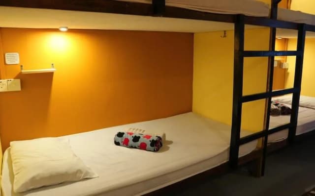 EB2 Hostel - photo 5