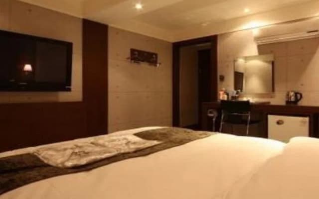 Jongno Abueson Hotel - photo 2