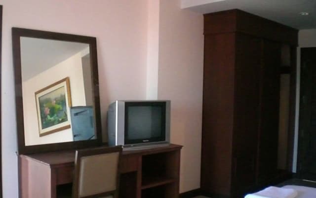 Naris Art Hotel - photo 4