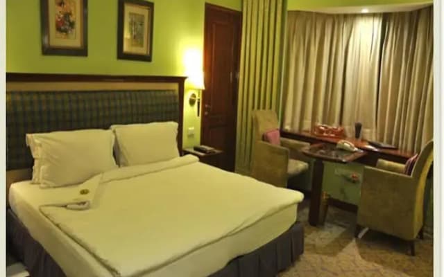 The Uppal Hotel-an Ecotel Hotel - photo 4