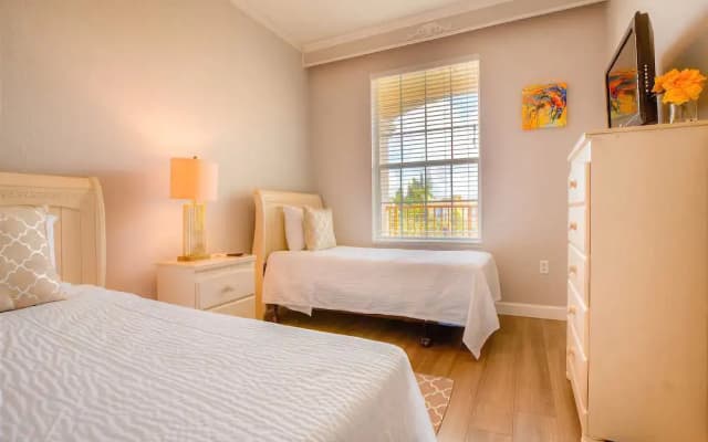 4802 Cayview Avenue #310 - photo 5